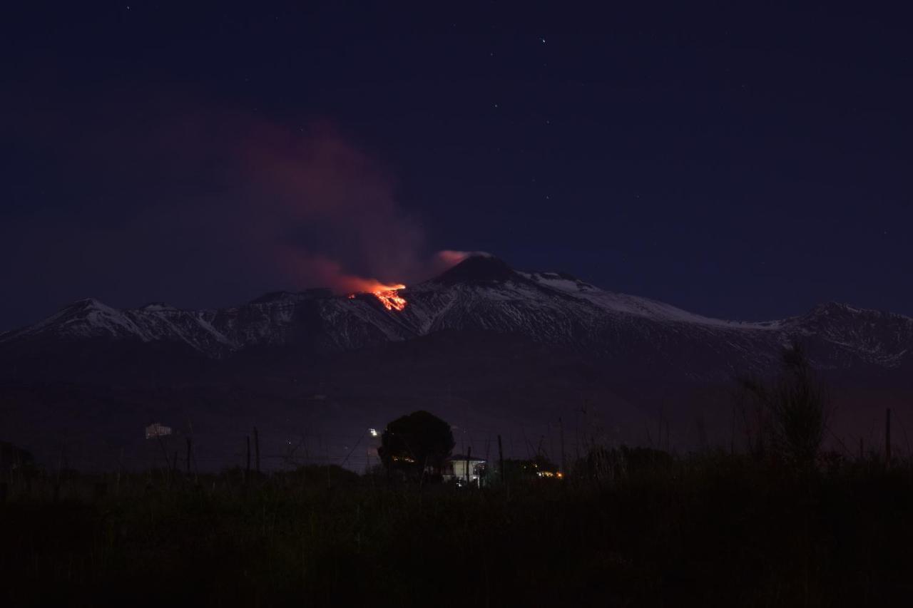 Vila Etna Tra Le Querce Santa Venerina Exteriér fotografie